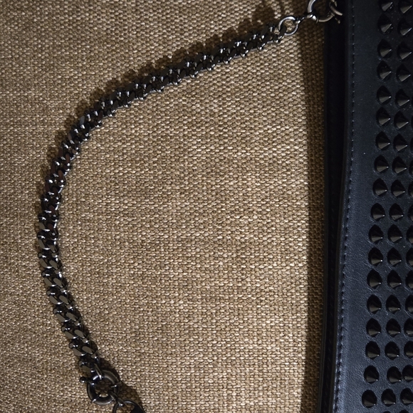 Christian Louboutin Loubiposh Clutch - Picture 11 of 13